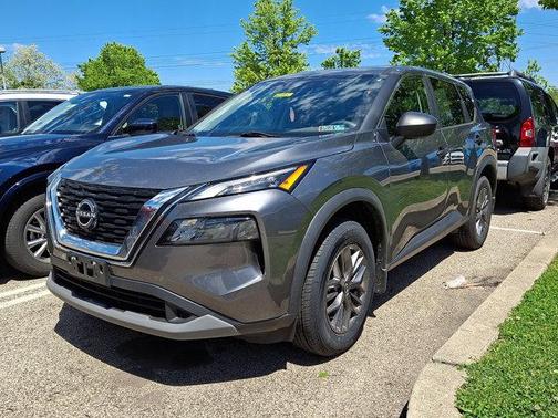 Gun Metallic 2023 Nissan Rogue S