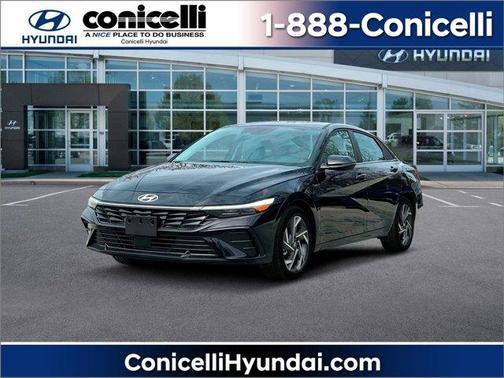 2025 Hyundai ELANTRA Limited