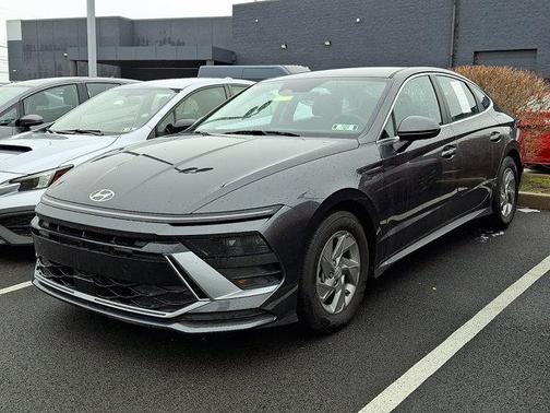 2025 Hyundai SONATA SE