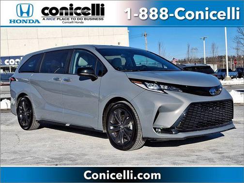 2025 Toyota Sienna XSE 7 Passenger