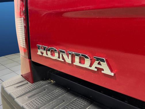 Radiant Red Metallic Ii 2026 Honda Ridgeline RTL