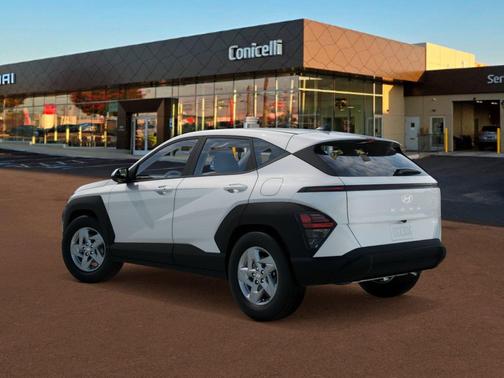 2026 Hyundai KONA SE