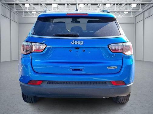 Laser Blue Pearlcoat 2022 Jeep Compass Latitude