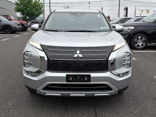 2024 Mitsubishi Outlander PHEV SE S-AWC
