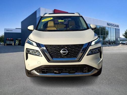 Pearl White Tricoat 2023 Nissan Rogue Platinum
