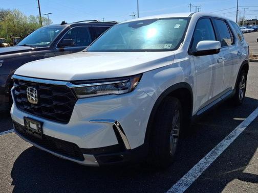 Platinum White Pearl 2024 Honda Pilot EX-L