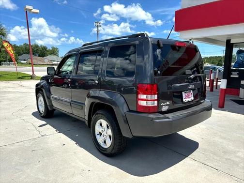 2010 Jeep Liberty Sport