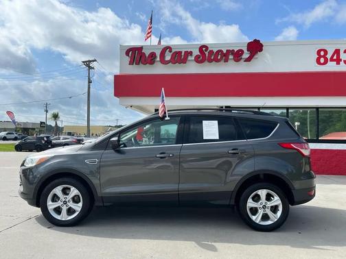 Magnetic 2016 Ford Escape SE