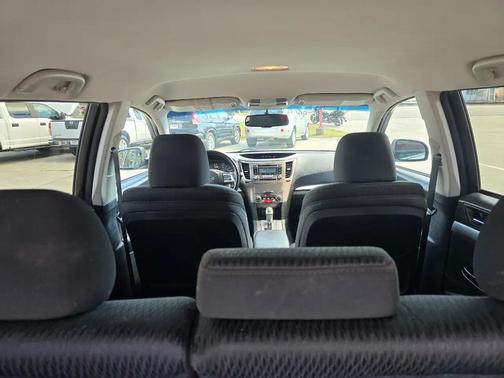 2012 Subaru Outback 2.5i Premium