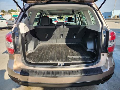 2015 Subaru Forester 2.5i Touring