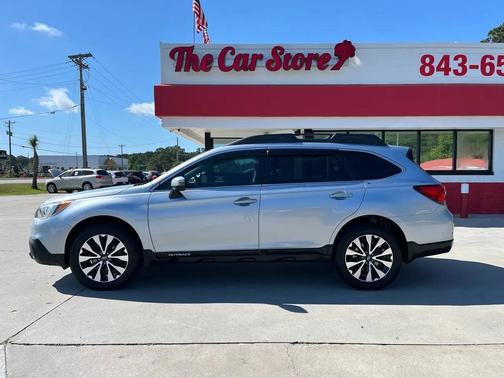 Ice Silver Metallic 2016 Subaru Outback 3.6R Limited