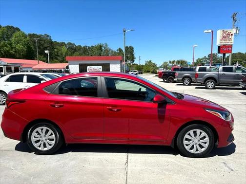 2021 Hyundai Accent SE