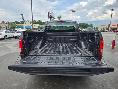 Magnetic Metallic 2016 Ford F-150 XL
