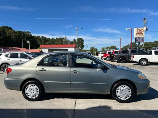 2004 Toyota Corolla CE