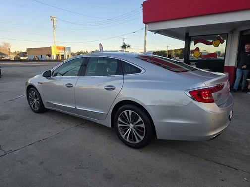 2017 Buick LaCrosse Essence