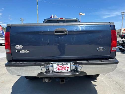Blue 2001 Ford F-250 Lariat SuperCab
