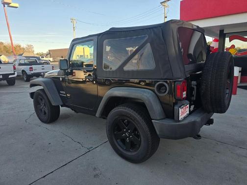 2015 Jeep Wrangler Sport