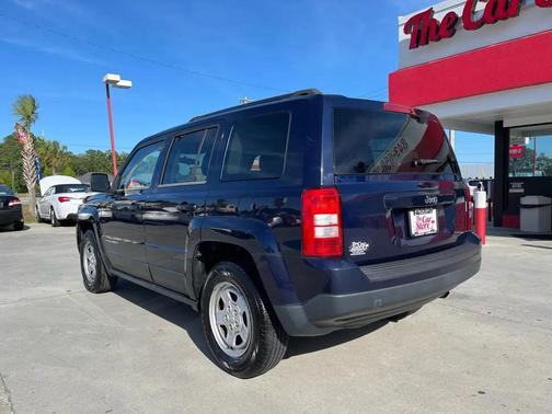 True Blue Pearlcoat 2014 Jeep Patriot Sport