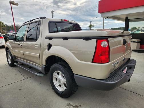 2004 Ford Explorer Sport Trac XLS