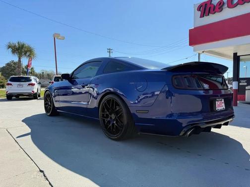 2014 Ford Mustang V6