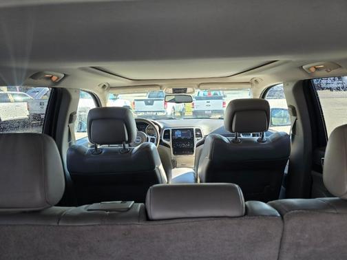 2012 Jeep Grand Cherokee Laredo