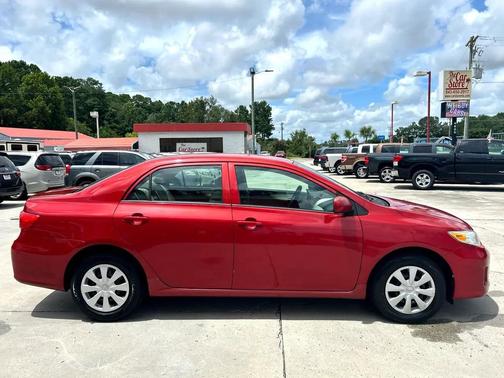 2013 Toyota Corolla LE