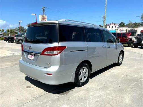 2014 Nissan Quest SV