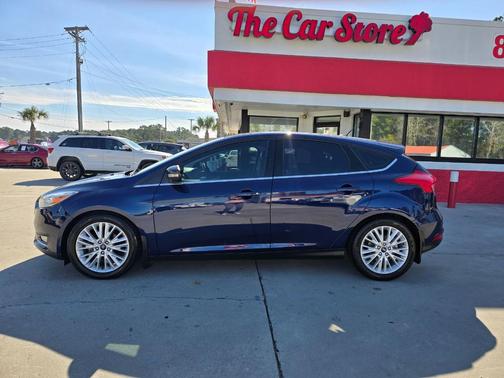 2017 Ford Focus Titanium