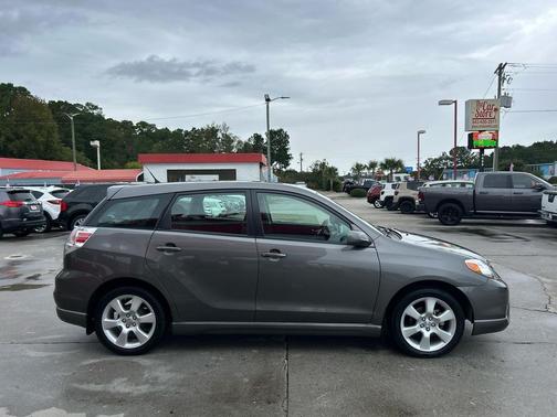 2005 Toyota Matrix Base