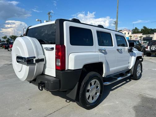 2008 Hummer H3 Base