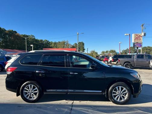 2013 Nissan Pathfinder SL
