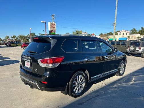 2013 Nissan Pathfinder SL
