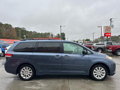 2013 Toyota Sienna Limited