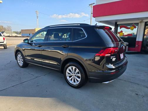 2019 Volkswagen Tiguan 2.0T SE