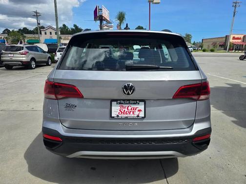 Pyrite Silver Metallic 2022 Volkswagen Taos S
