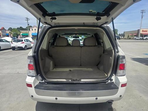 White Suede 2011 Mercury Mariner Premier
