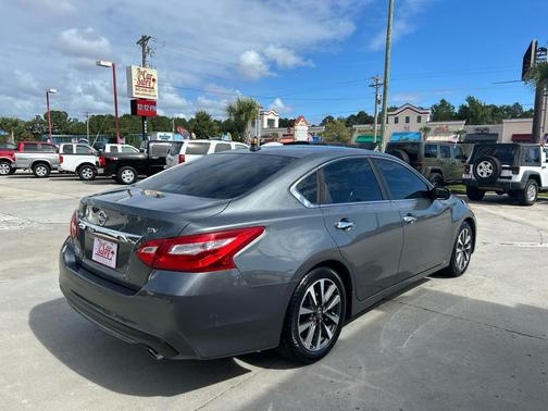 2017 Nissan Altima 2.5 SV