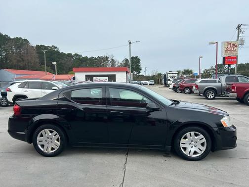 2013 Dodge Avenger SE