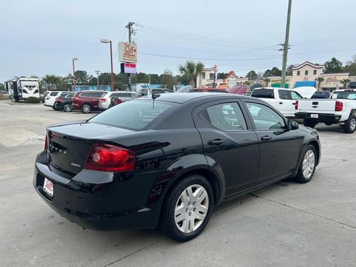 2013 Dodge Avenger SE
