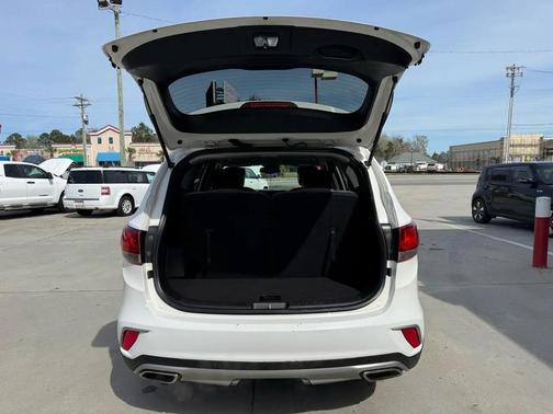 2017 Hyundai SANTA FE SE