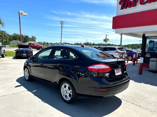 2016 Ford Fiesta SE