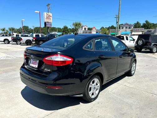 2016 Ford Fiesta SE