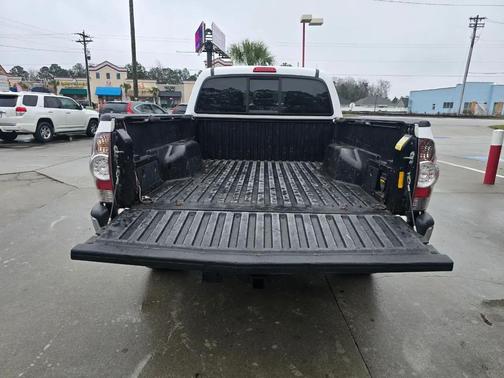 2014 Toyota Tacoma Base
