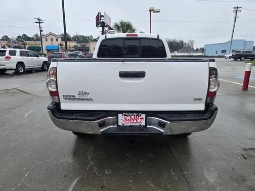 2014 Toyota Tacoma Base