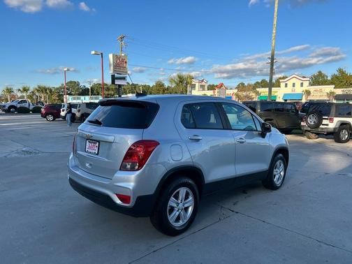 2020 Chevrolet Trax LS