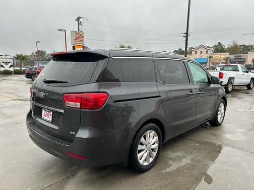 2018 Kia Sedona EX