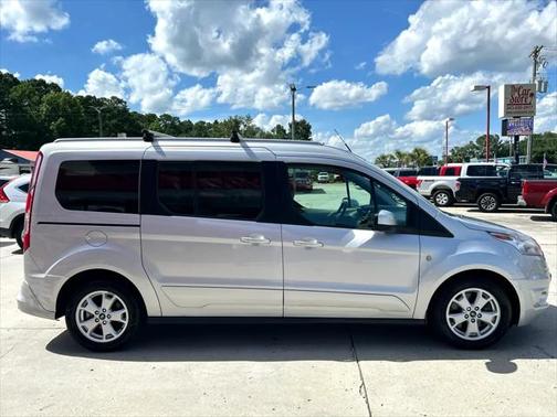 2017 Ford Transit Connect Titanium w/Rear Liftgate