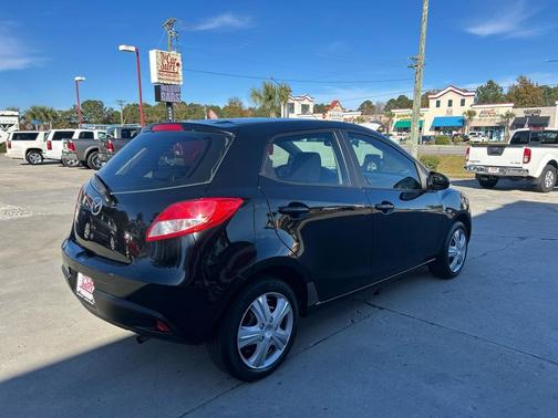 2011 Mazda Mazda2 Sport