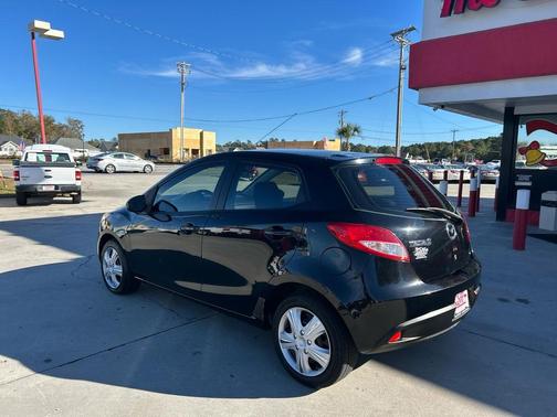 2011 Mazda Mazda2 Sport