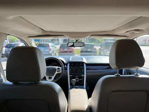 CHAMPAGNE 2013 Ford Edge Limited
